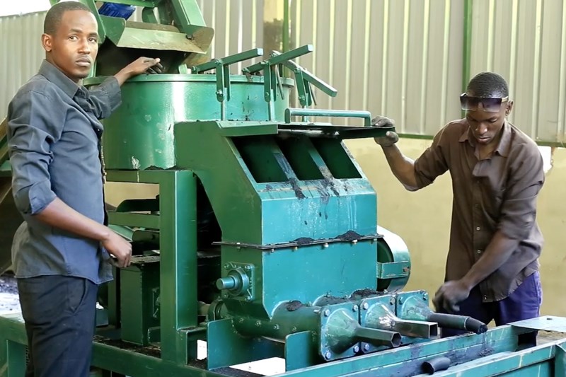 Cleaner household cooking with green briquettes